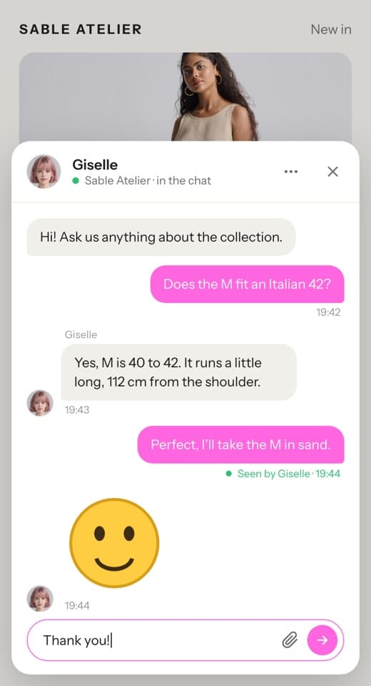 The bubble on the Sable Atelier site in pink, in the site's own font, with Giselle's answer and Seen by Giselle